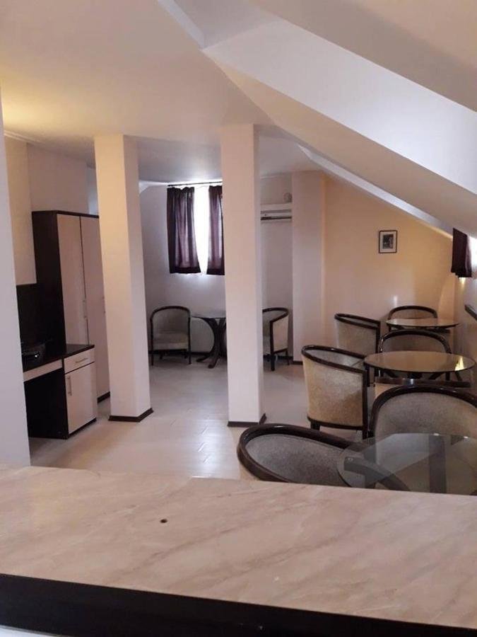 Къщата На Генерала Hotel Berkovica Kültér fotó