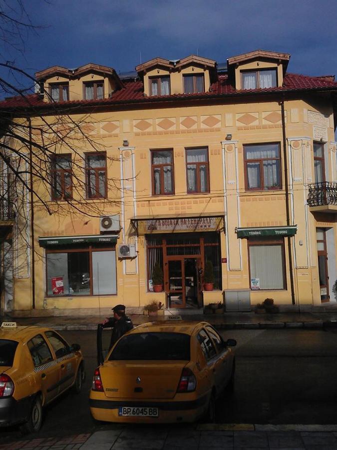 Къщата На Генерала Hotel Berkovica Kültér fotó